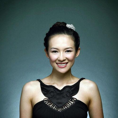 当代娱乐圈吃瓜女明星,揭秘吃瓜女明星背后的故事