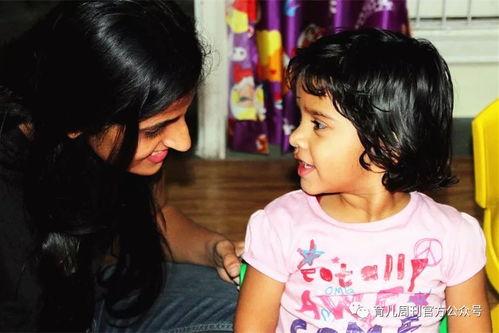 娱乐吃瓜君保姆带孩子,温馨瞬间曝光