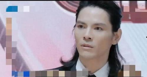 为了吃瓜的他进了娱乐圈,意外踏入娱乐圈开启新人生