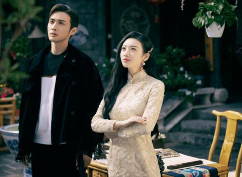 女主穿越娱乐圈觉醒吃瓜系统,女主觉醒吃瓜系统，开启娱乐圈风云录